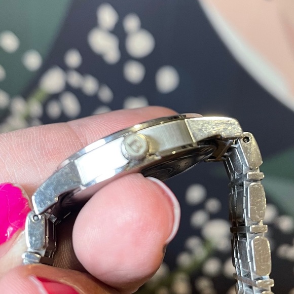 Burberry Checked Watch - Picture 5 of 10